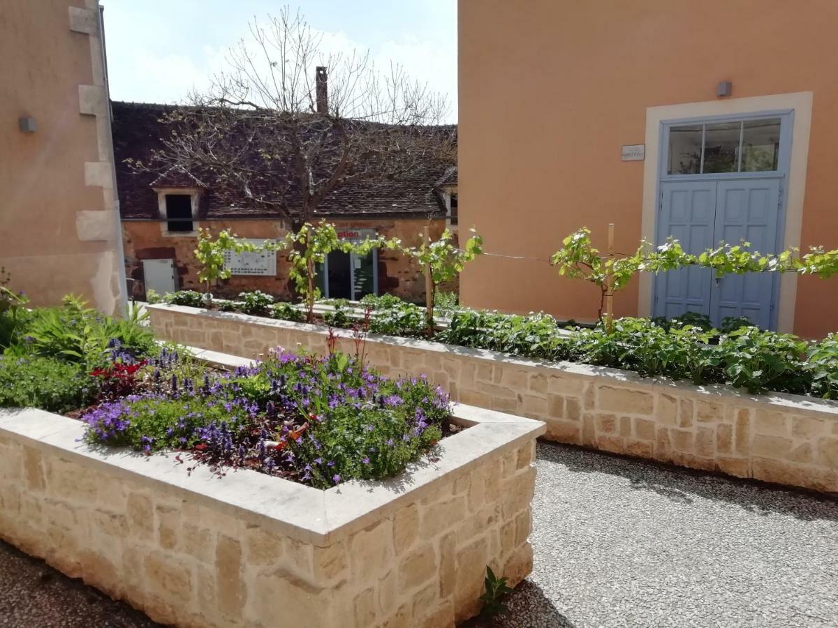 L'auberge de Treigny Exterior foto